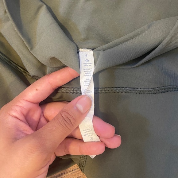 Lululemon Minimalist Crop Legging - Picture 4 of 6